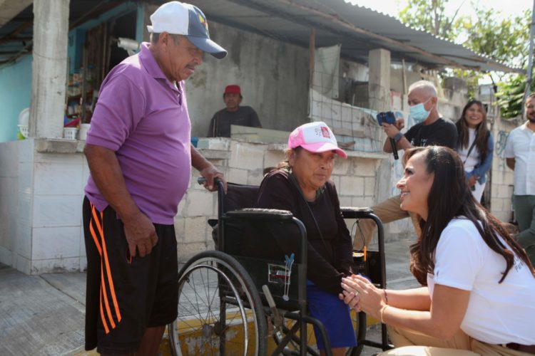 Laura Fernández; a reconstruir el tejido social