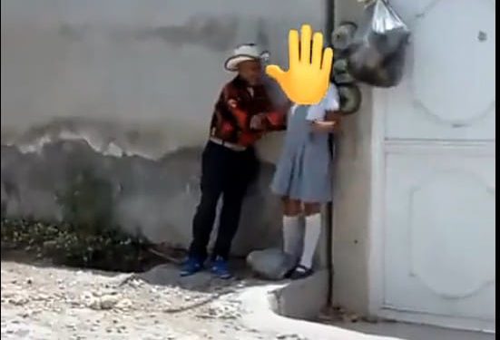 Adulto mayor es captado abusando de una niña