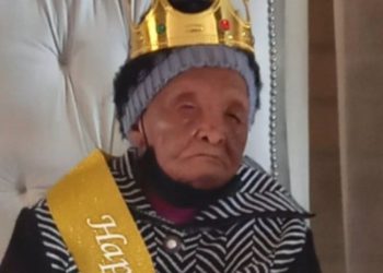 Abuelita de 128 años revela su secreto de la longevidad