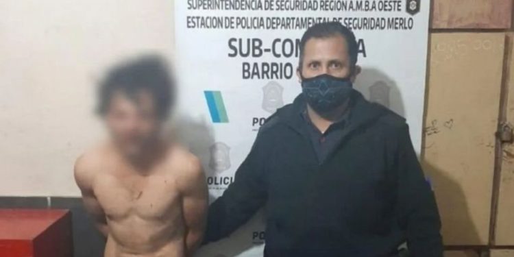 Golpeó a su pequeño hijo por venganza hasta matarlo