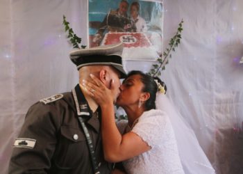 Se casan con una boda de temática Nazi. Foto: Jorge Carballo