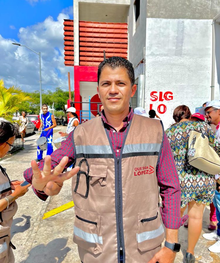 Leonel Castillo, Presidente Coordinador del Distrito 10