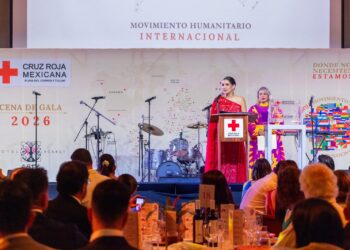 Estefanía Mercado suma esfuerzos con Cruz Roja para fortalecer la atención de emergencias