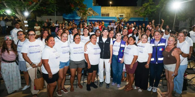 Estefanía Mercado lleva jornada de atención a mujeres del primer parque de Villas del Sol