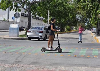 Scooters eléctricos invaden calles de Quintana Roo; crece el llamado a regular su circulación