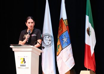 Inaugura Estefanía Mercado 2º Congreso Nacional de Bomberos y anuncia Centro de Entrenamiento único en el sureste