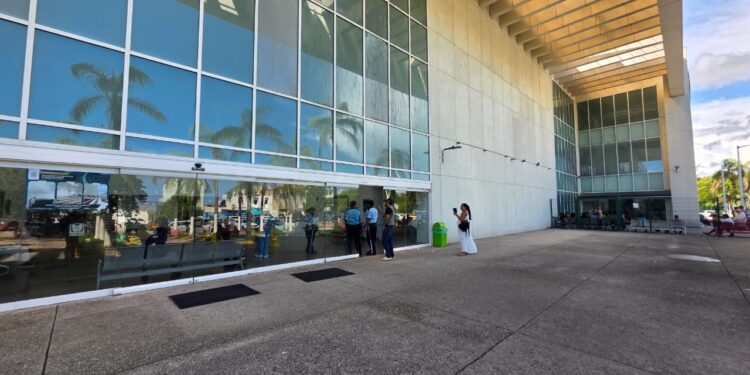 Trabajadores del IMSS en Playa del Carmen votan por aumento salarial y cambios al contrato colectivo