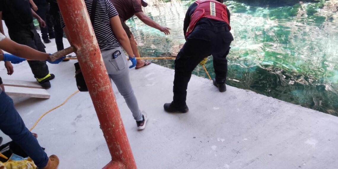 Hallan a un hombre sin vida junto a un cenote en Puerto Aventuras