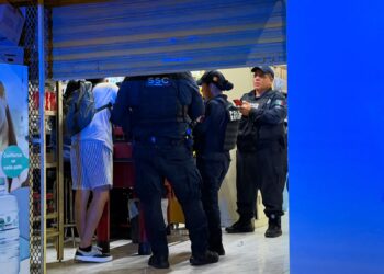Roban dinero de las ventas en tienda Willys de la colonia Colosio; no reportan detenidos