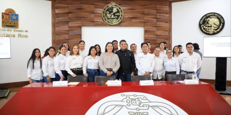 Gobierno de Estefanía Mercado presenta resultados de programas dirigidos a jóvenes