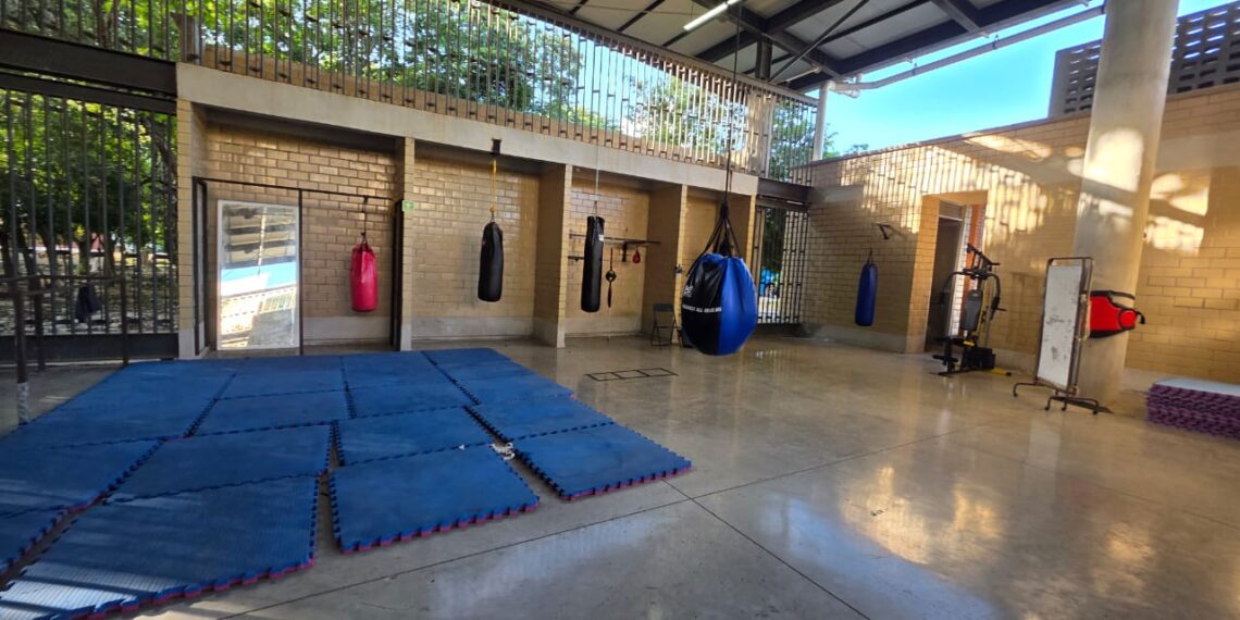 Playa del Carmen ofrece clases deportivas gratuitas para niñas, niños y jóvenes en la colonia Forjadores