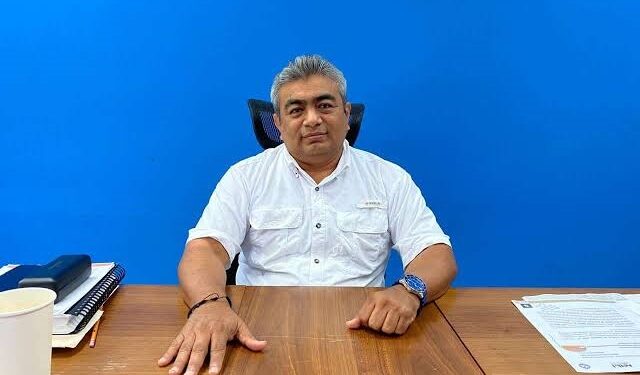 Juan Novelo exige orden a desarrolladores y CFE por caos vial en Playa del Carmen 