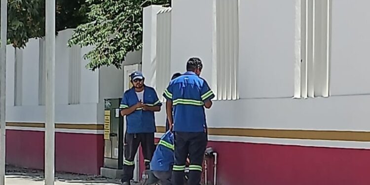 Crisis sanitaria en el ISSSTE de Playa del Carmen: Acusan seis meses sin agua potable y suministro con agua de cenote