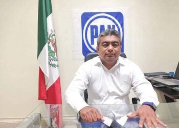 Apagones en Playa del Carmen: Regidor Juan Novelo arremete contra la CFE por deficiencias